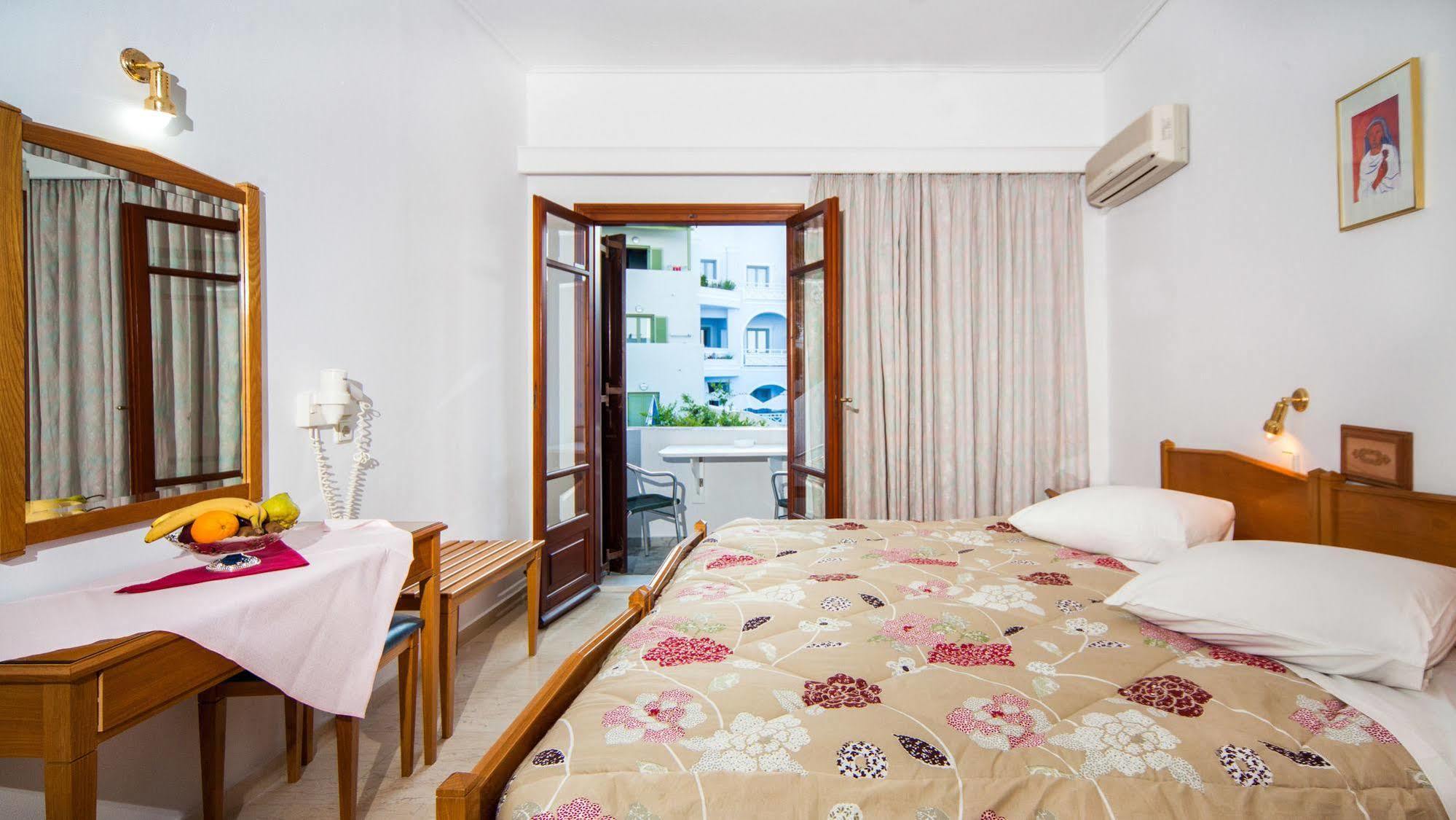 Irini'S Rooms Fteoura Kamári Exteriér fotografie
