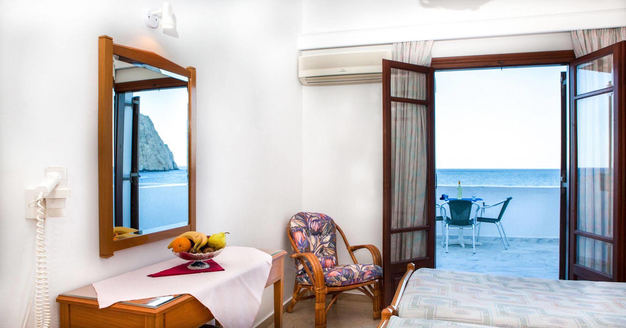 Irini'S Rooms Fteoura Kamári Exteriér fotografie