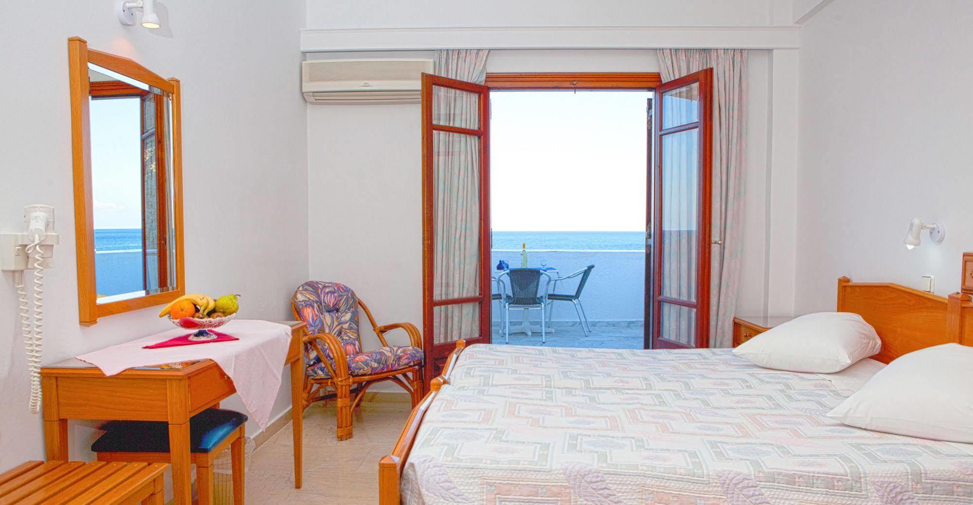 Irini'S Rooms Fteoura Kamári Exteriér fotografie