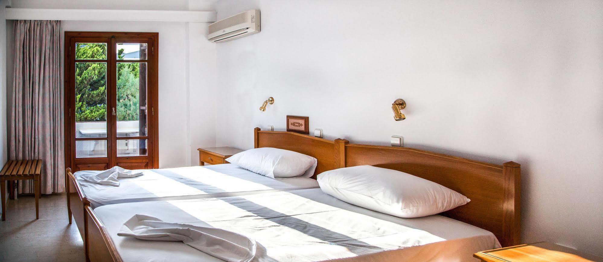 Irini'S Rooms Fteoura Kamári Exteriér fotografie